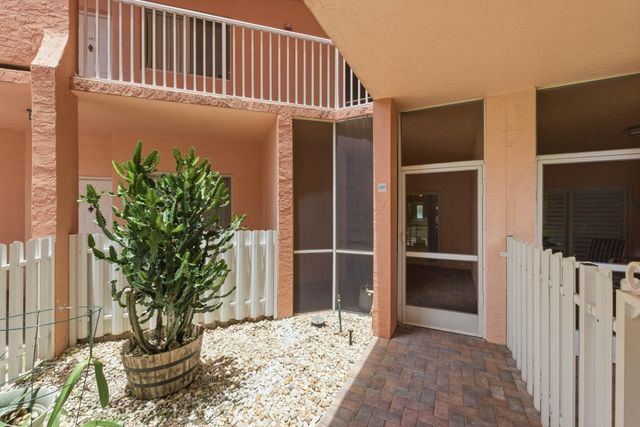7765 Yardley Drive 107, Tamarac, FL 33321
