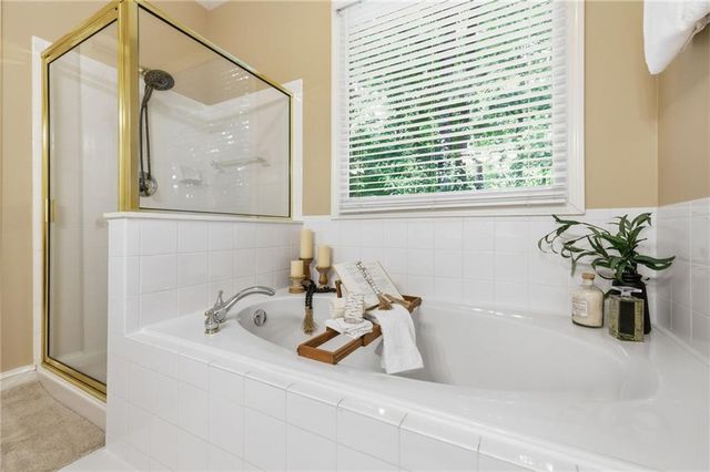 2325 Ivey Oaks Road, Cumming, GA 30041