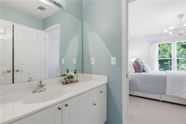2325 Ivey Oaks Road, Cumming, GA 30041