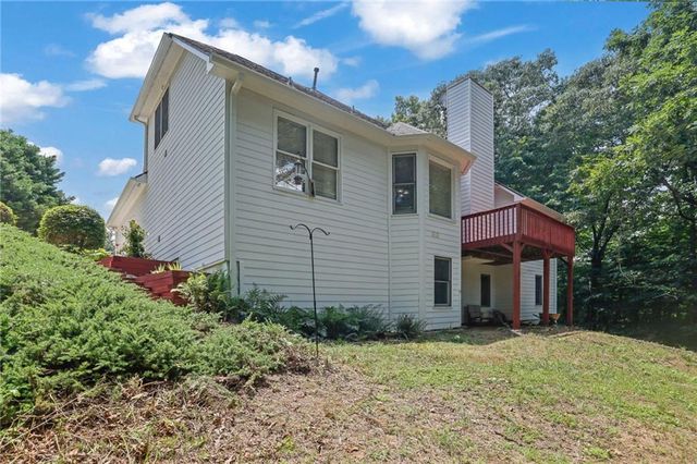 2325 Ivey Oaks Road, Cumming, GA 30041