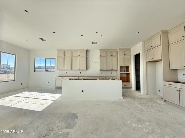 22757 E SADDLE Way, Queen Creek, AZ 85142