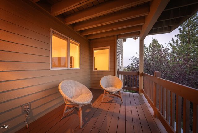 1819 SW Troon Avenue, Bend, OR 97702