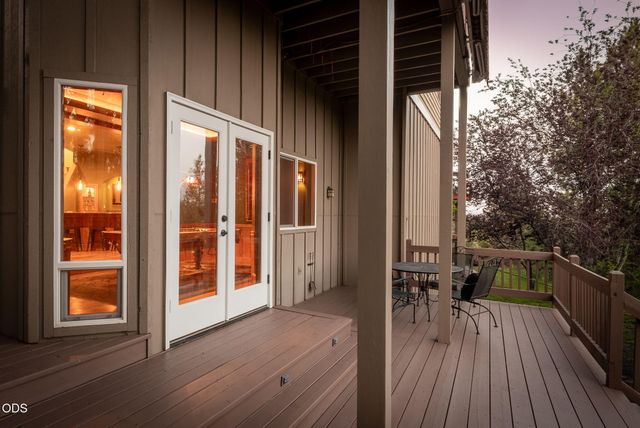 1819 SW Troon Avenue, Bend, OR 97702
