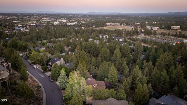 1819 SW Troon Avenue, Bend, OR 97702