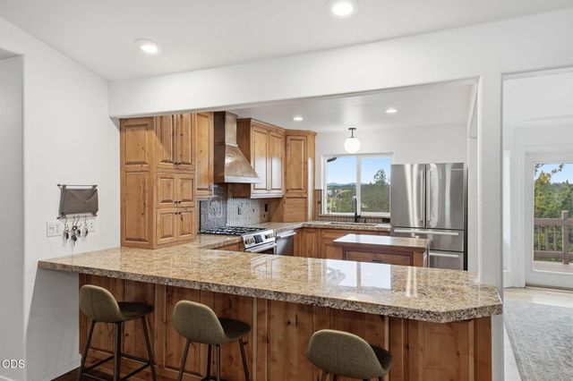 1819 SW Troon Avenue, Bend, OR 97702