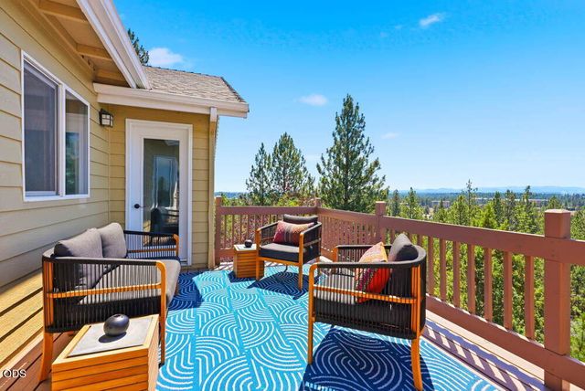 1819 SW Troon Avenue, Bend, OR 97702