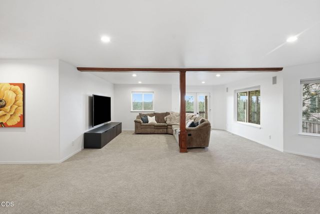 1819 SW Troon Avenue, Bend, OR 97702