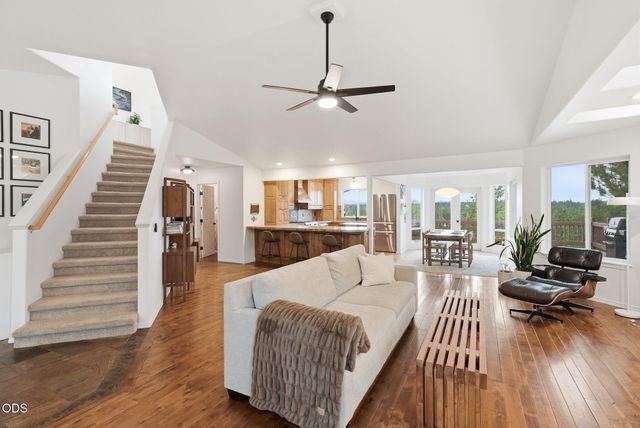 1819 SW Troon Avenue, Bend, OR 97702