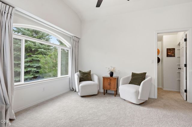 1819 SW Troon Avenue, Bend, OR 97702