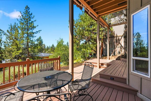 1819 SW Troon Avenue, Bend, OR 97702