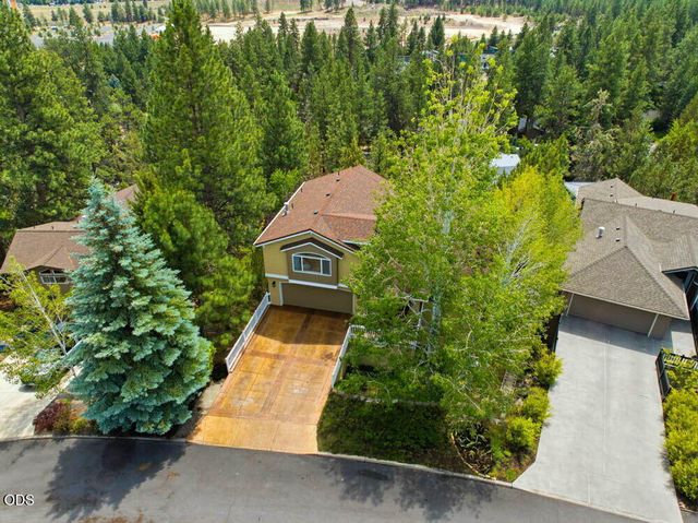 1819 SW Troon Avenue, Bend, OR 97702