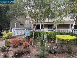398 Mill Rd, Martinez, CA 94553