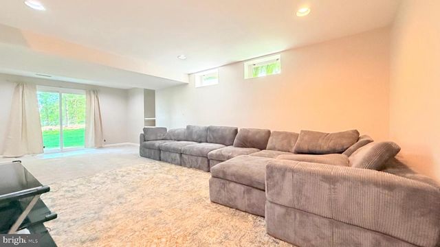 11610 SENECA FOREST CIR, Germantown, MD 20876