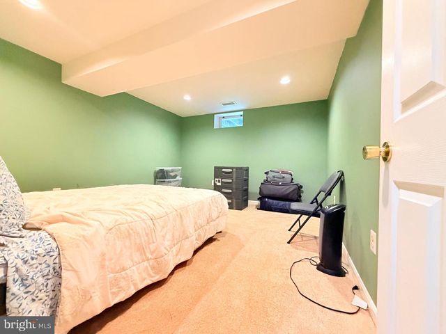 11610 SENECA FOREST CIR, Germantown, MD 20876