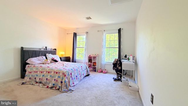 11610 SENECA FOREST CIR, Germantown, MD 20876