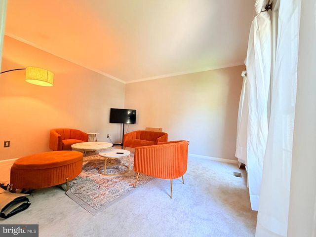 11610 SENECA FOREST CIR, Germantown, MD 20876