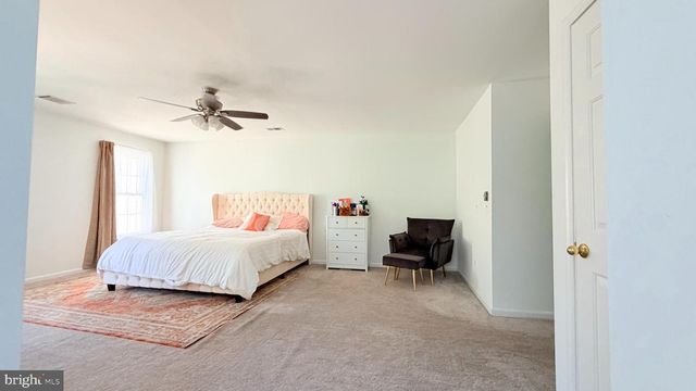 11610 SENECA FOREST CIR, Germantown, MD 20876