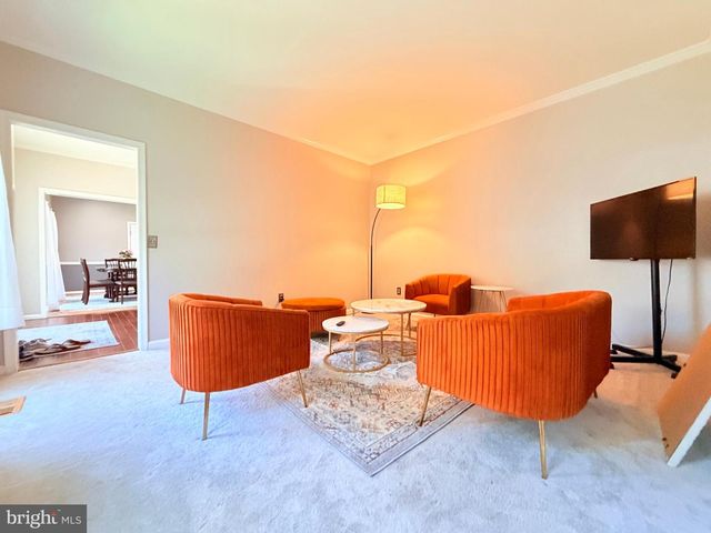 11610 SENECA FOREST CIR, Germantown, MD 20876