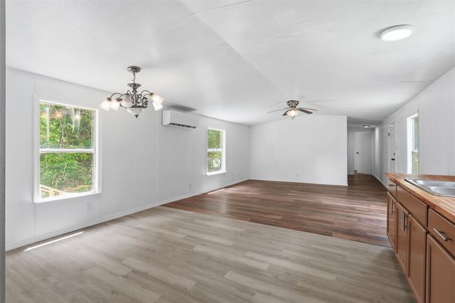 2351 Cherry Creek East Drive, Shepherd, TX 77371