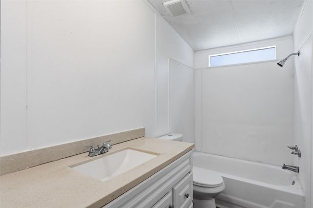 2351 Cherry Creek East Drive, Shepherd, TX 77371