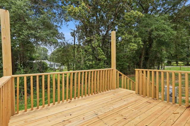 2351 Cherry Creek East Drive, Shepherd, TX 77371
