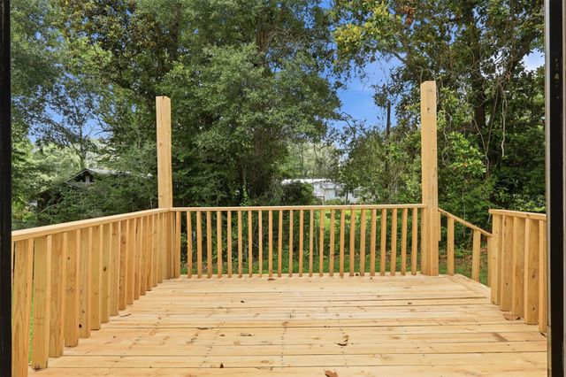 2351 Cherry Creek East Drive, Shepherd, TX 77371