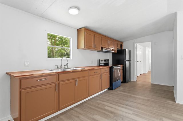 2351 Cherry Creek East Drive, Shepherd, TX 77371