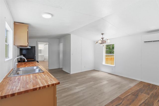 2351 Cherry Creek East Drive, Shepherd, TX 77371