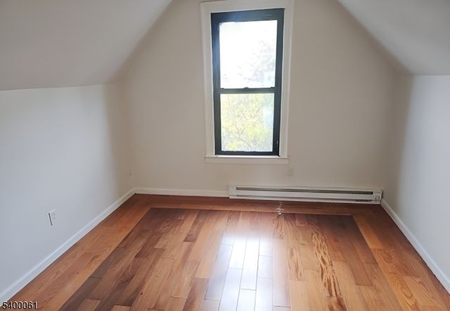 277 Van Nostrand Ave, Jersey City, NJ 07305