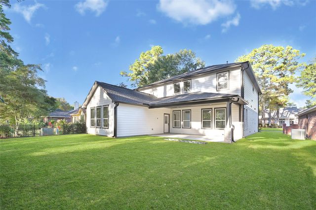 13919 Fountainview Drive, Montgomery, TX 77356