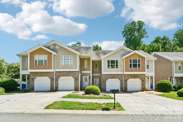 109 Sherman Oaks Lane, Mooresville, NC 28115