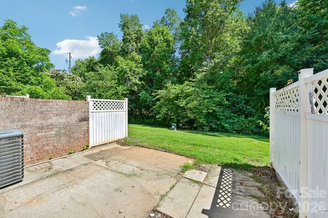 109 Sherman Oaks Lane, Mooresville, NC 28115