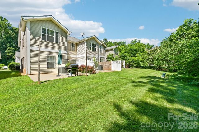 109 Sherman Oaks Lane, Mooresville, NC 28115