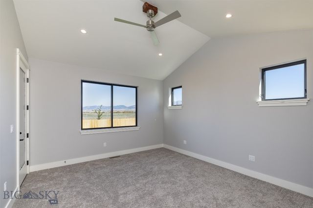 1117 Falcon Ridge Boulevard, Belgrade, MT 59714