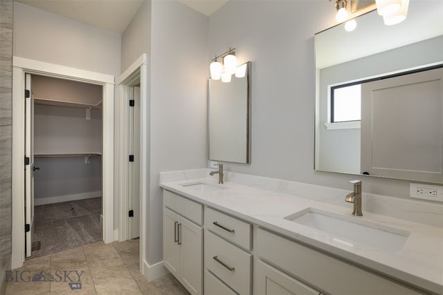 1117 Falcon Ridge Boulevard, Belgrade, MT 59714