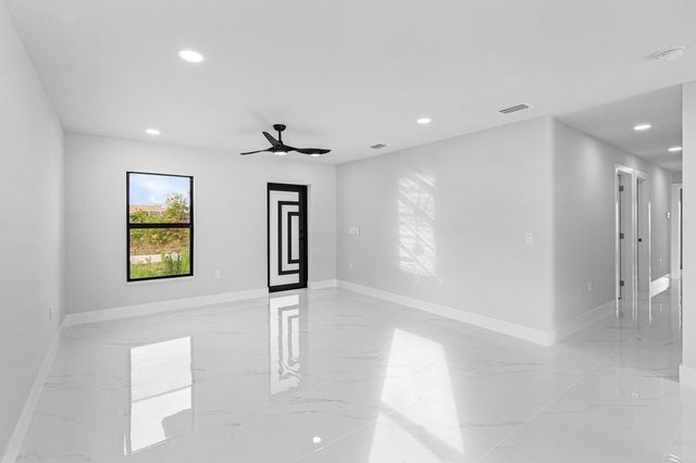 2507 26th Street, Lehigh Acres, FL 33976