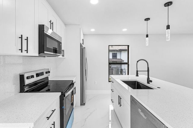 2507 26th Street, Lehigh Acres, FL 33976