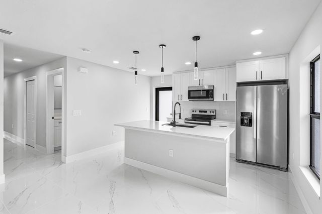 2507 26th Street, Lehigh Acres, FL 33976