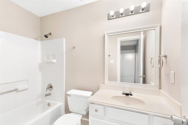 1107 Cable Way, Crosby, TX 77532