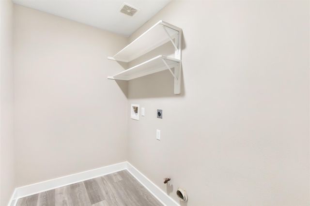 1107 Cable Way, Crosby, TX 77532