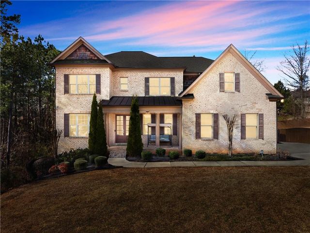 1025 Nash Springs Circle, Lilburn, GA 30047