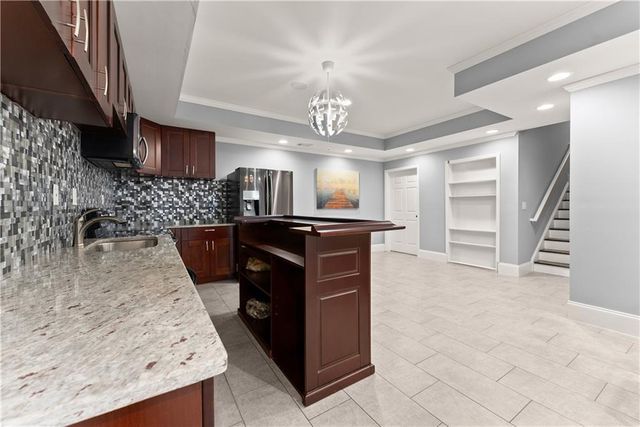 1025 Nash Springs Circle, Lilburn, GA 30047