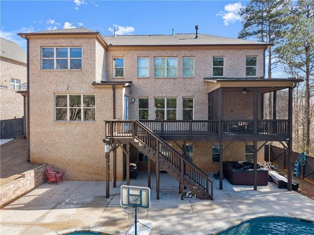 1025 Nash Springs Circle, Lilburn, GA 30047