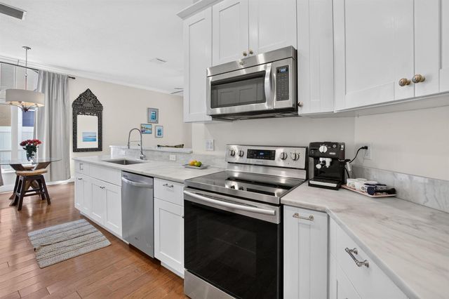 9415 Lake Serena Drive, Boca Raton, FL 33496