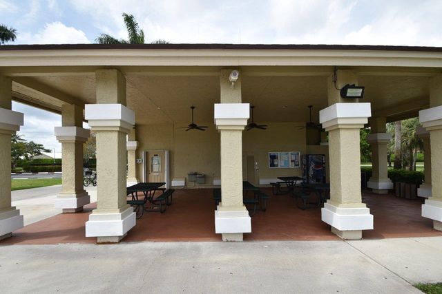 9415 Lake Serena Drive, Boca Raton, FL 33496