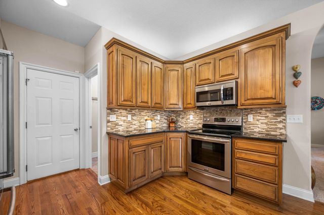 1722 N Split Rail St, Wichita, KS 67230