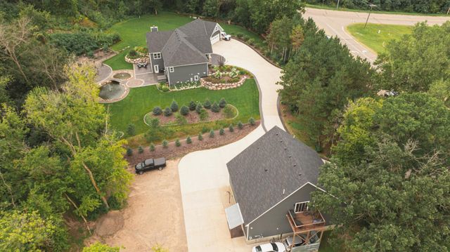 15385 50th Street N, Stillwater, MN 55082