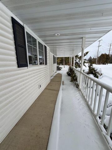 511 W PULASKI STREET, Pulaski, WI 54162