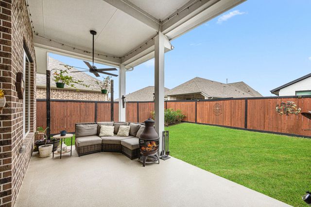 19330 Belmont Stakes Way, Tomball, TX 77377