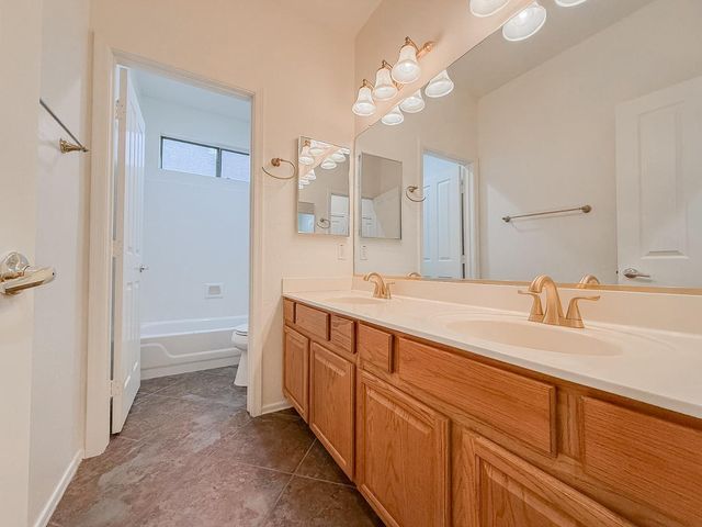 890 N Bullmoose Drive, Chandler, AZ 85224